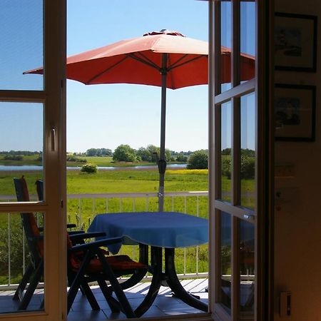Ferienwohnung Boddenblick Zudar Buitenkant foto