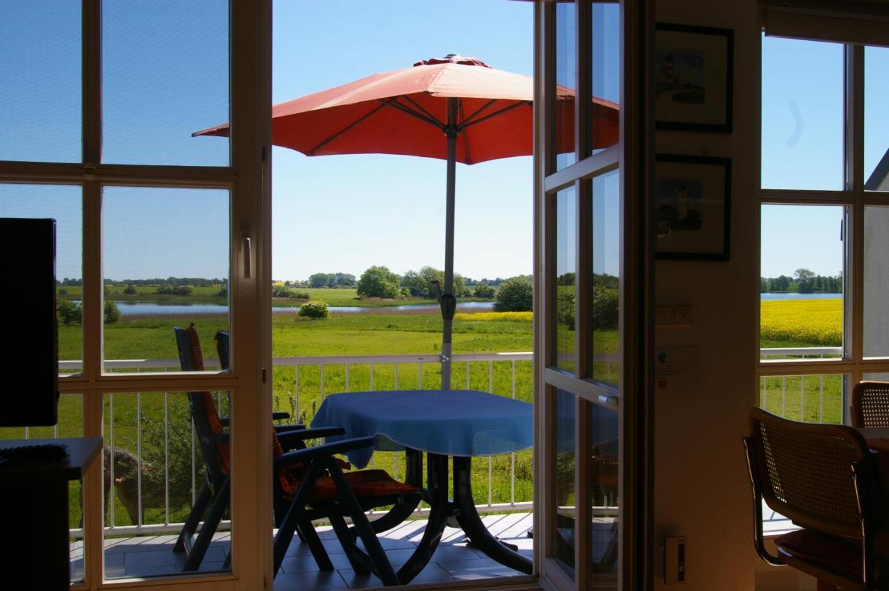 Ferienwohnung Boddenblick Zudar Buitenkant foto